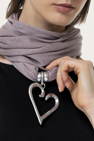 SCIARPA GIOIELLO CUORE CUT OUT