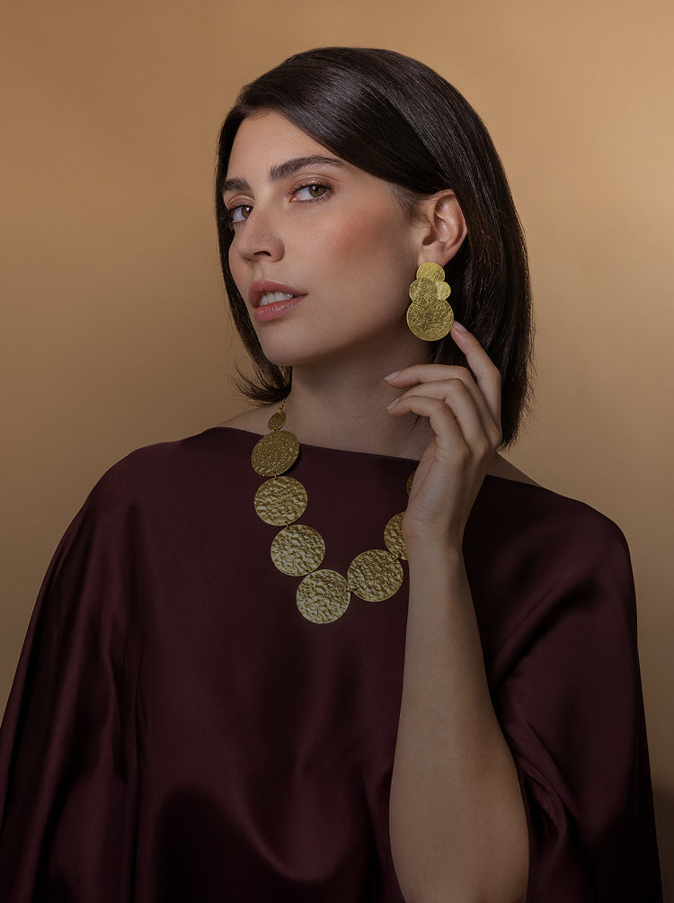 <p>DETALLES Y DISEÑOS QUE HABLAN DE TI</p>