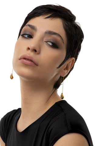 DROP EARRINGS