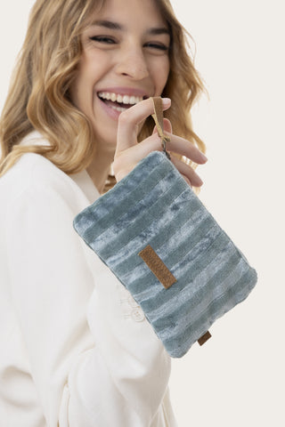 POCHETTE MUST HAVE SMALL BLUE