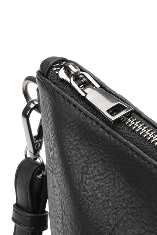 POCHETTE MORBIDA NERA