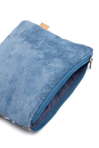 SMALL BLUE NECESSAIRE