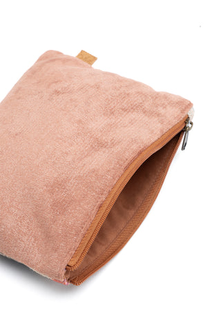 LARGE PINK NECESSAIRE
