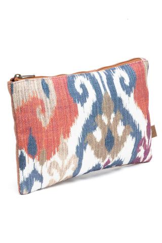 LARGE PINK NECESSAIRE