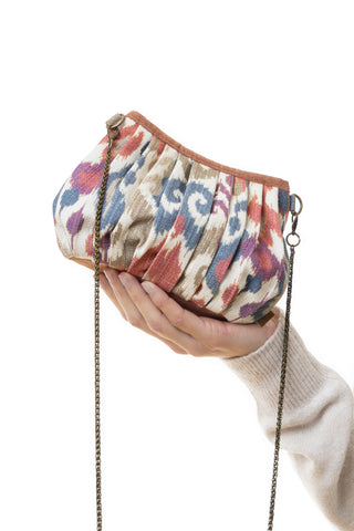 PINK CHAIN BAG