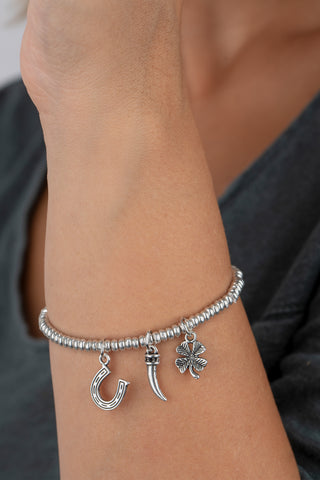 BRACCIALE ELASTICO CIONDOLI PORTAFORTUNA