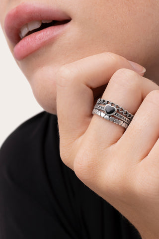 ANELLO FASCIA MIX CUORE NERO