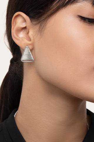 ORECCHINI TRIANGOLO FILO