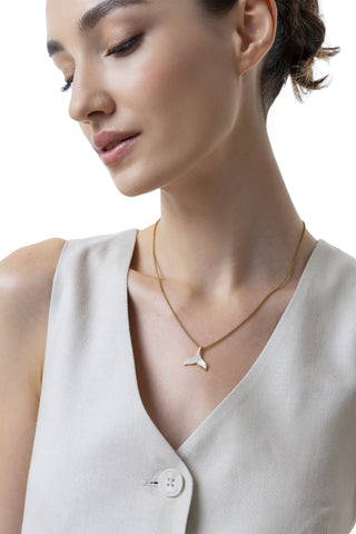 COLLANA CODA DI BALENA