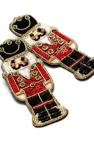 ORECCHINI SCHIACCIANOCI