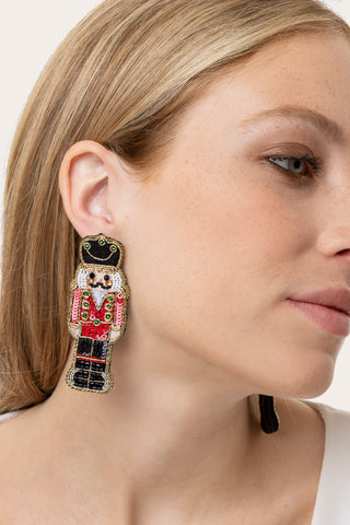 ORECCHINI SCHIACCIANOCI