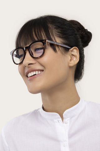READING GLASSES